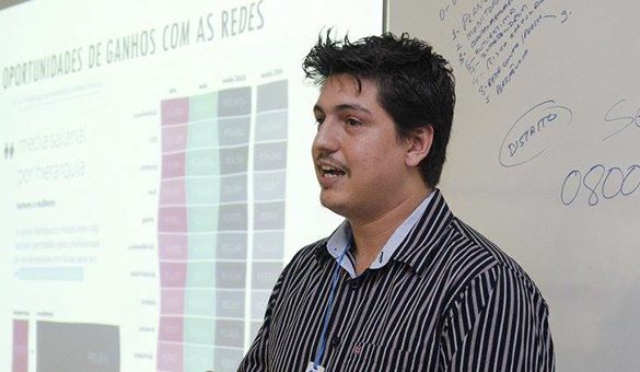 Palestra Marcus Pessoa na 7ª Semana Acadêmica de Design