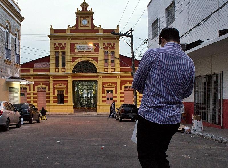 Considerado um dos mais importantes centros de comercialização de produtos regionais, em Manaus, o mercado passa por obras de restauro, que deverão estar finalizadas no aniversário de Manaus de 2013.