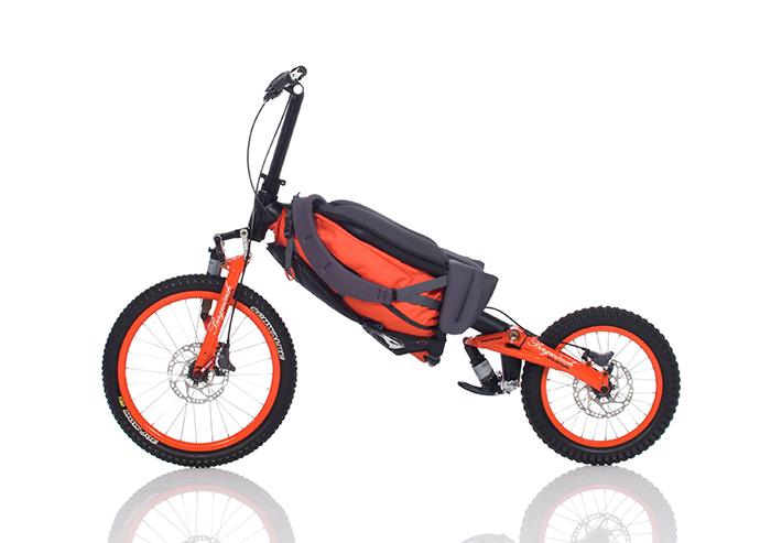 Bergmonch, a bicicleta que se transforma em mochila