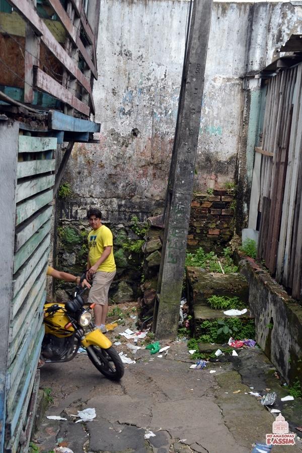 Comunidade Beco Santa Tereza, entrada para as Ruínas da Represa