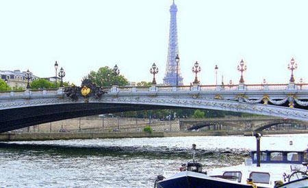 Rio Sena, Paris (França)