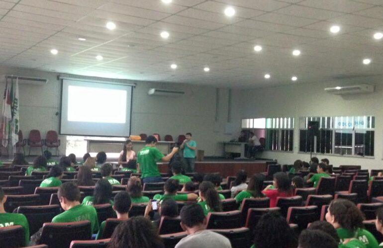 Palestra na 1ª edição do BiblioArt sobre Redes Sociais no Amazonas