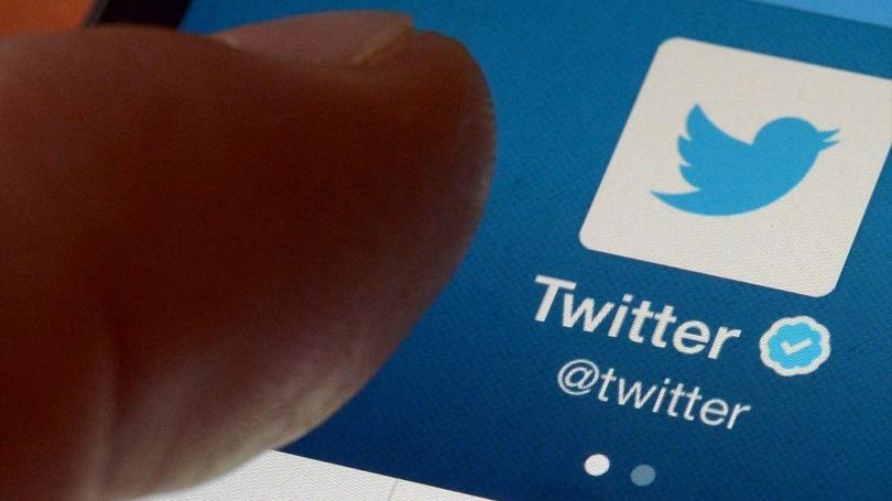 Como deixar de seguir contas em massa no Twitter